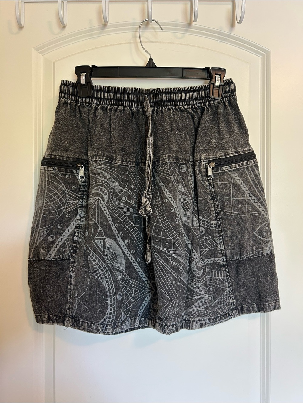 Shop therapy Gray Patterned Men's hippie Drawstring Shorts